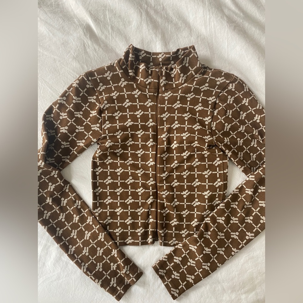 iets frans.. Long Sleeve Brown Zip-Up Top